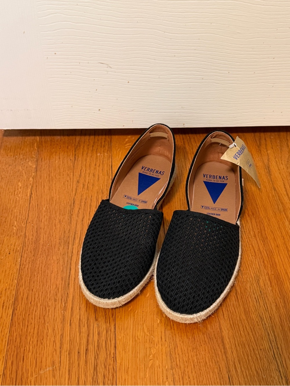 NEW Womens Verbenas Flats shoes sz 8 US - black